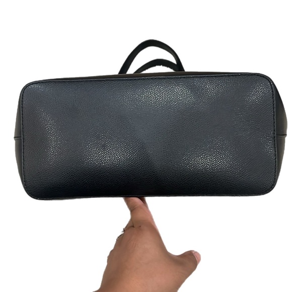 73 Michael Kors Black Leather Jet Set Travel Tote Bag - Picture 4 of 5